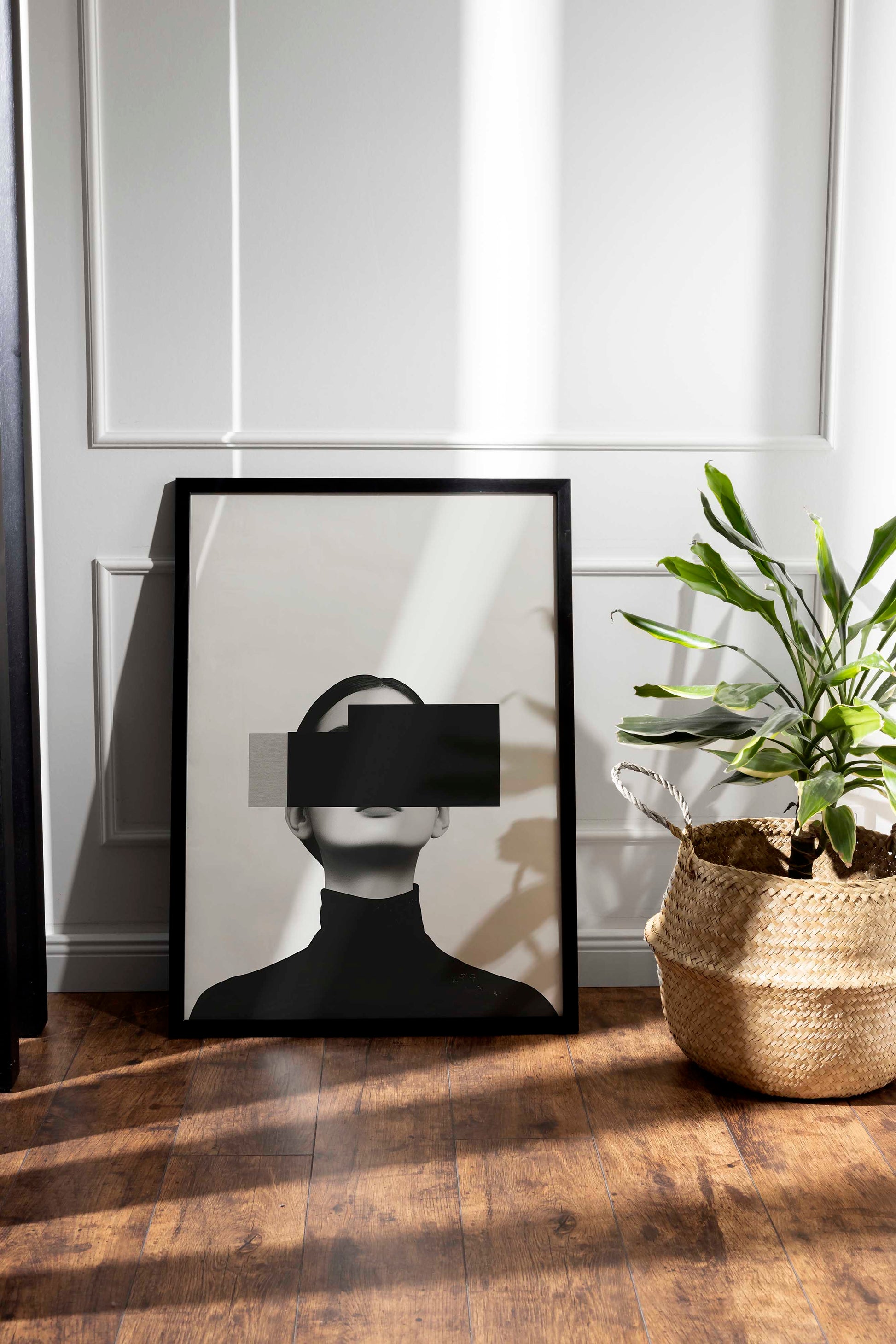 Vivid Gallery Frame