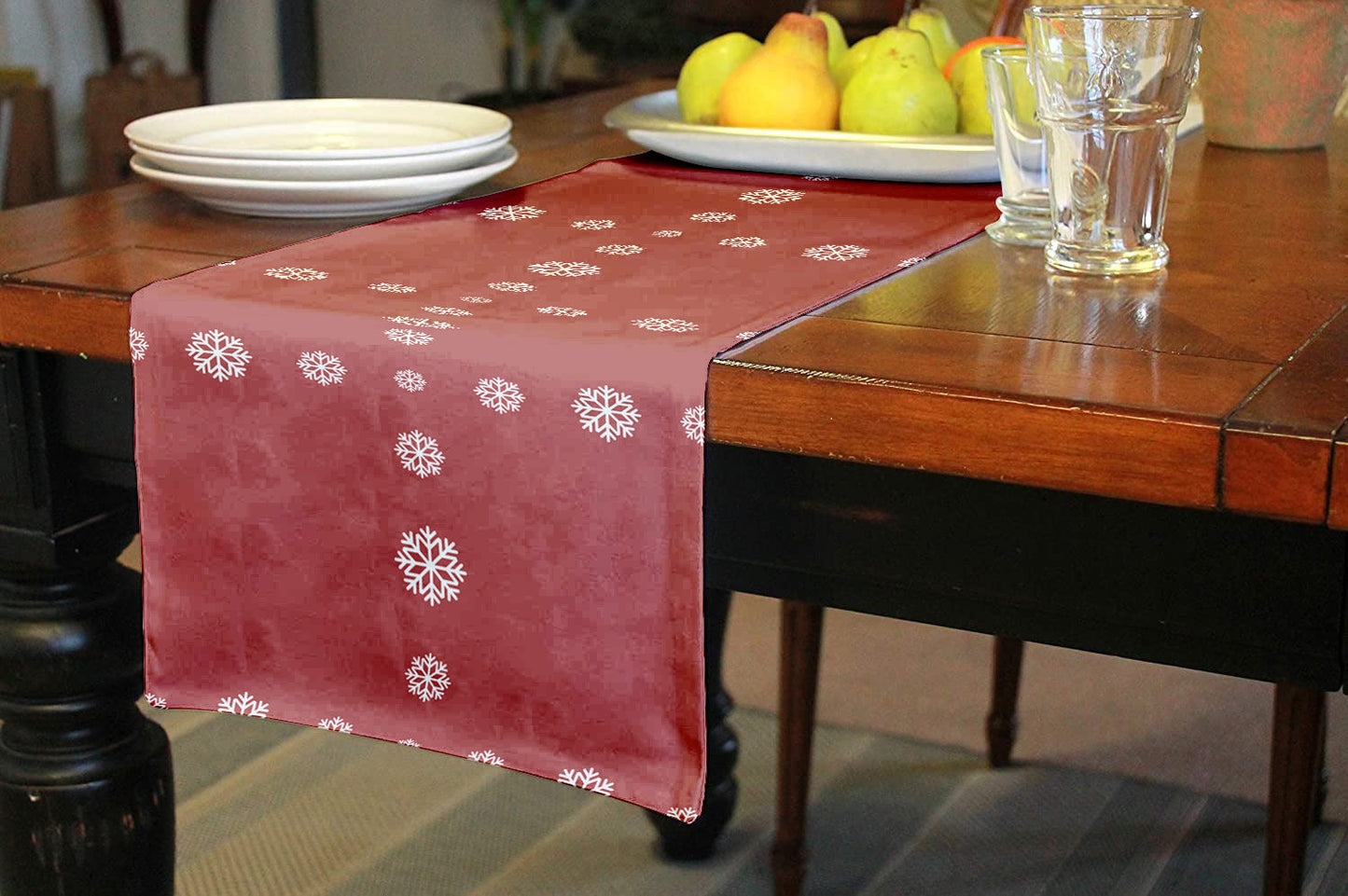 twinkle table runner