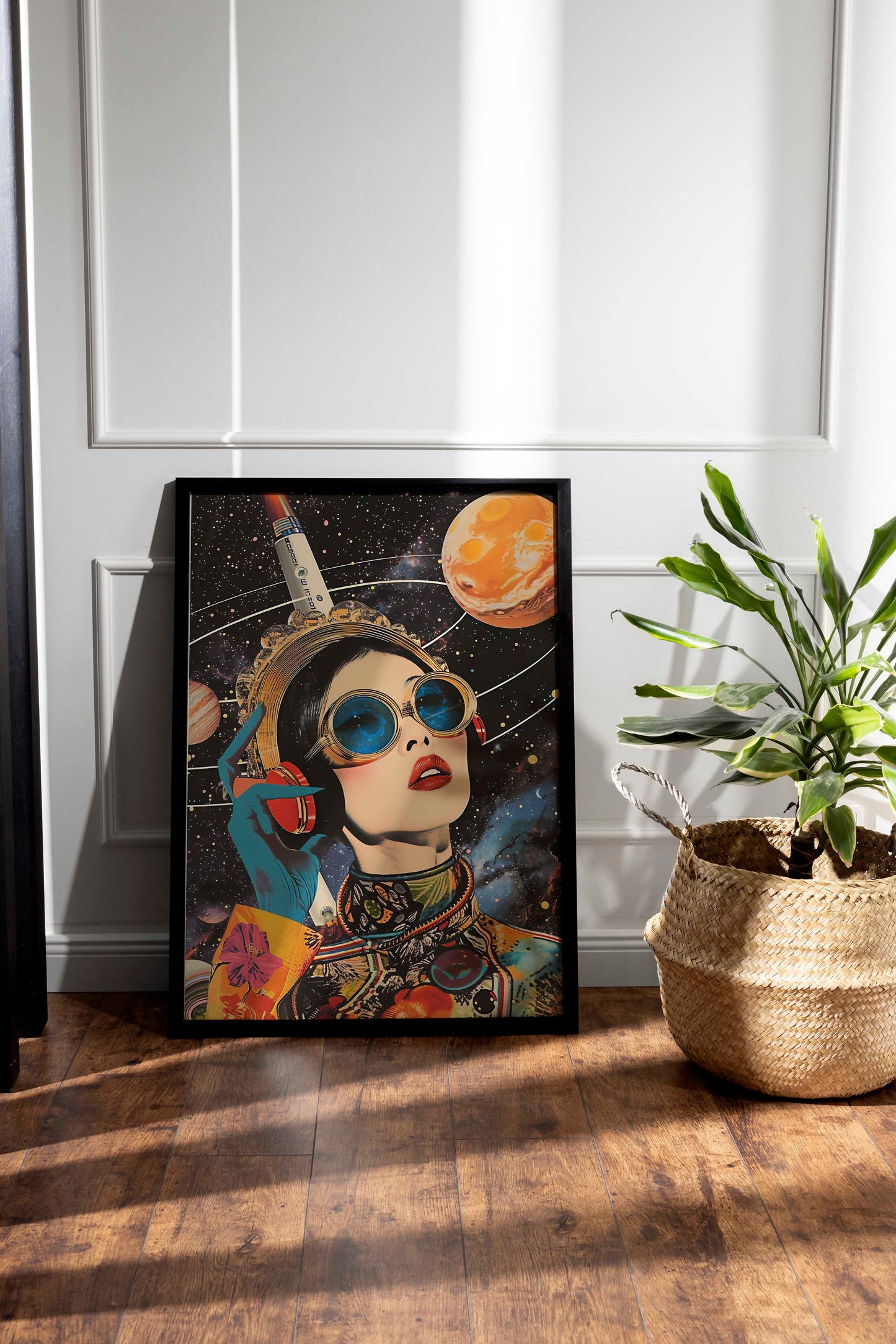 spacious gallery frame